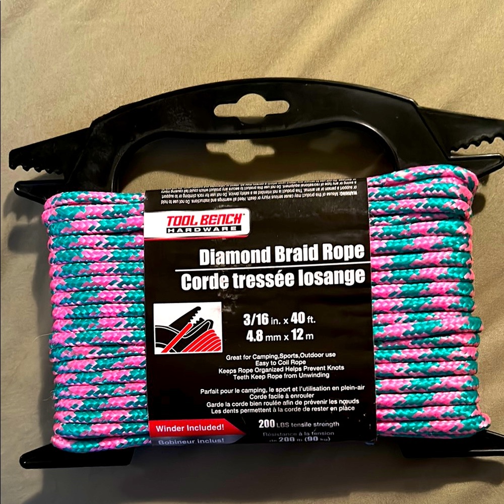 Diamond braid rope.